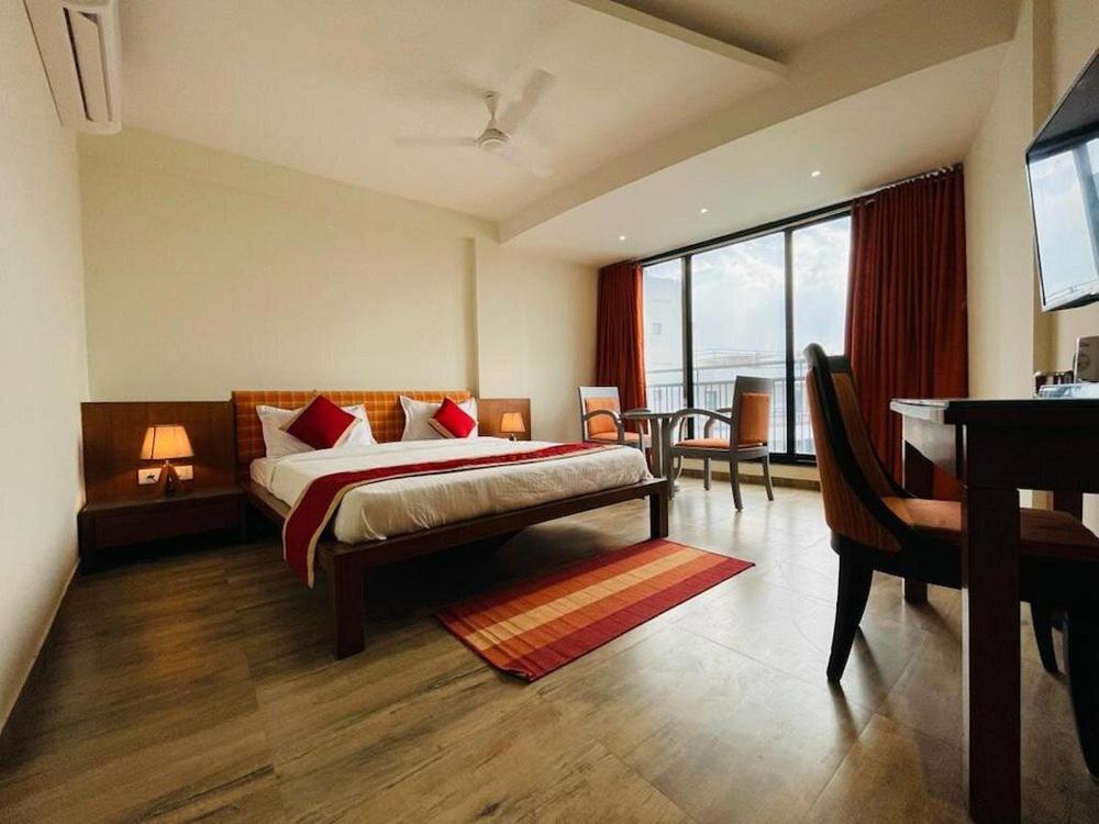 Om Sanctuary Resort By Pinks Hospitality Rupawati Екстер'єр фото